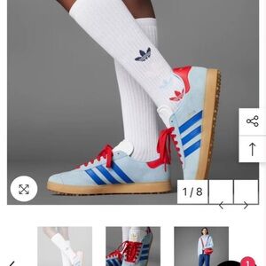 Adidas Unisex Men's size 8 / Women’s size 9 Light Blue and Red Athletic Sneakers